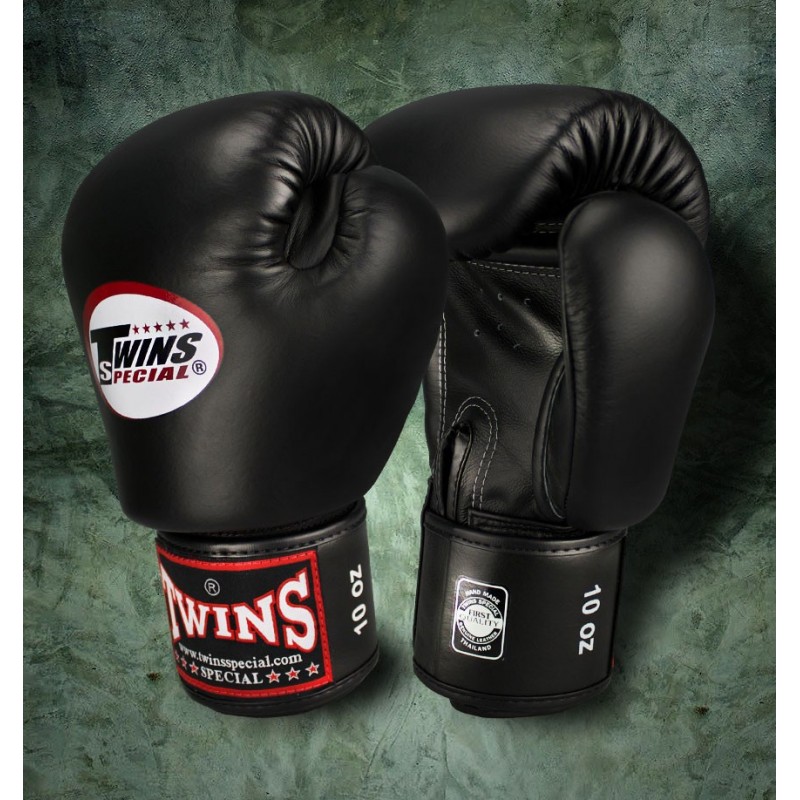 TWINS SPECIAL BGVL3 Black Boxing Gloves – 100% Leather, Velcro Wrist Strap, Training & Fight Ready